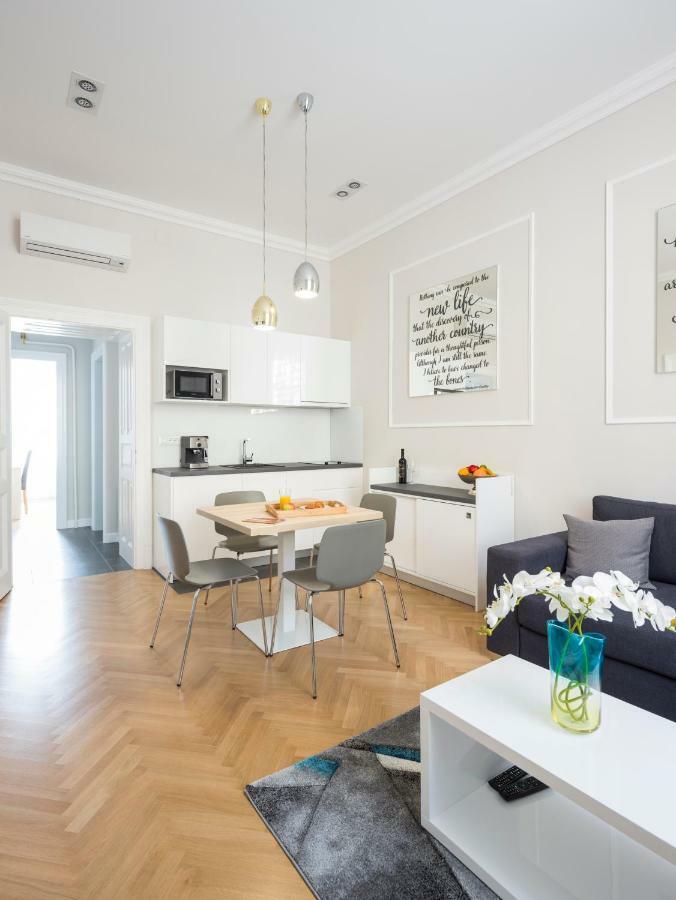 White Rose Apartment Zagreb Luaran gambar
